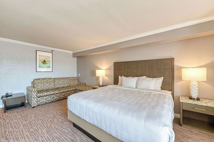 Room 41 of 150