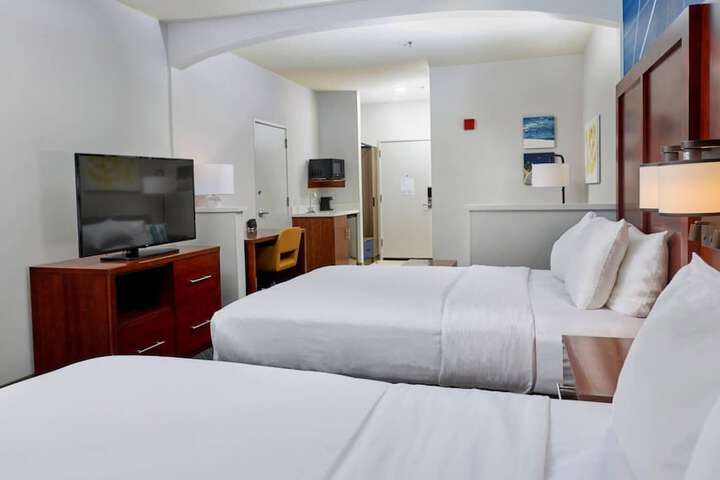 Comfort Suites Springfield-Eugene