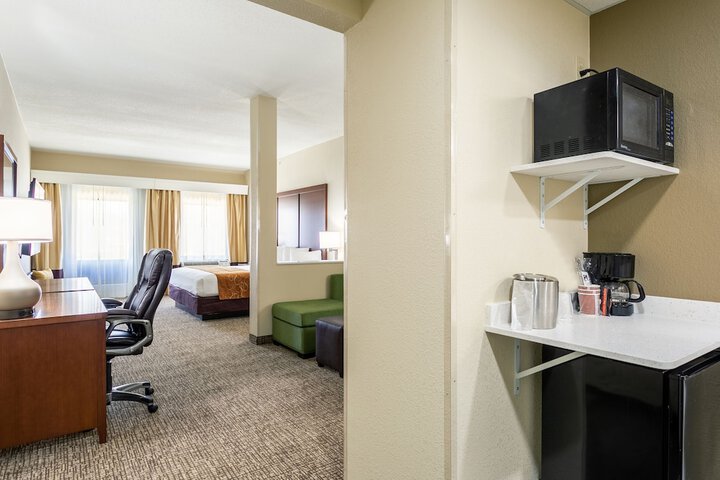 Room 33 of 52