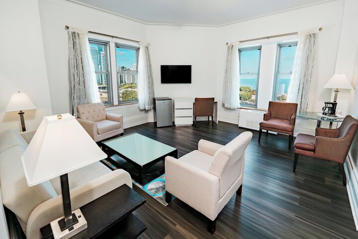 Room 21 of 58