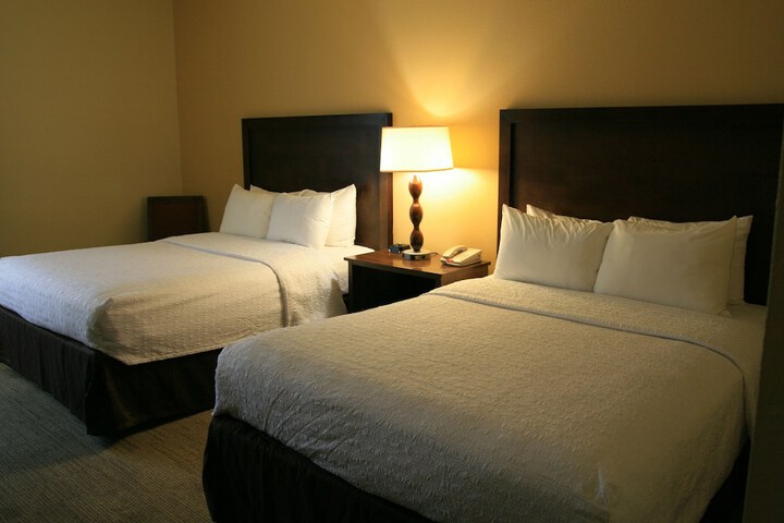 Room 19 of 40