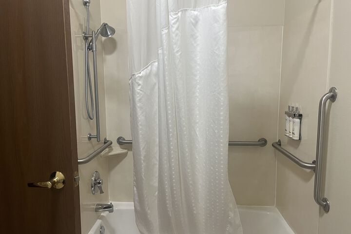 Room 75 of 111