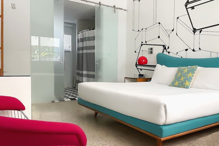 Room 51 of 67