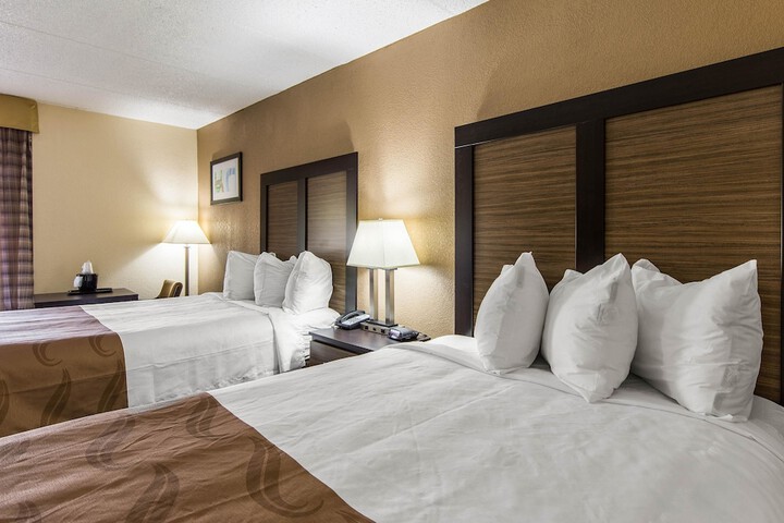 Room 13 of 25