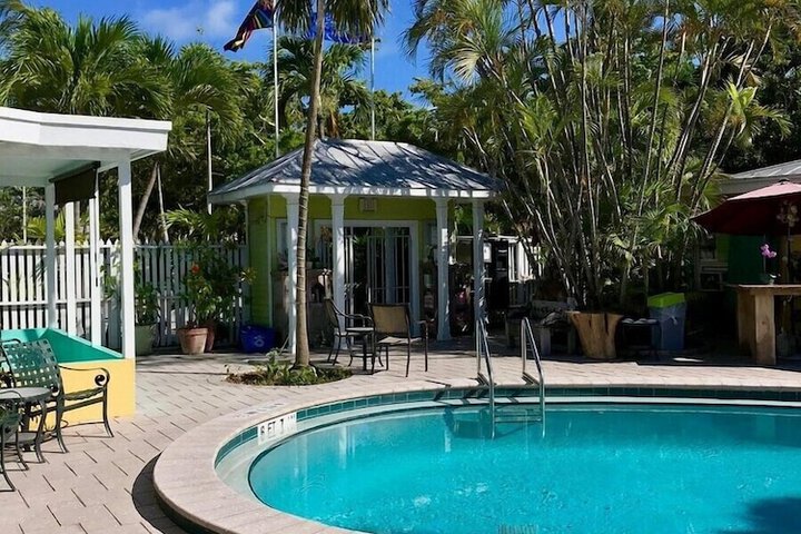 Pool 2 of 218