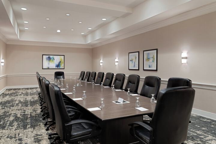 Crowne Plaza Albany - The Desmond Hotel by IHG