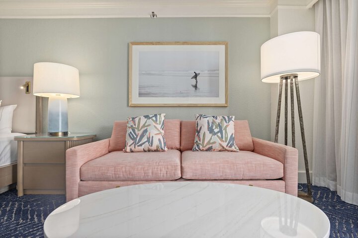 Room 47 of 172