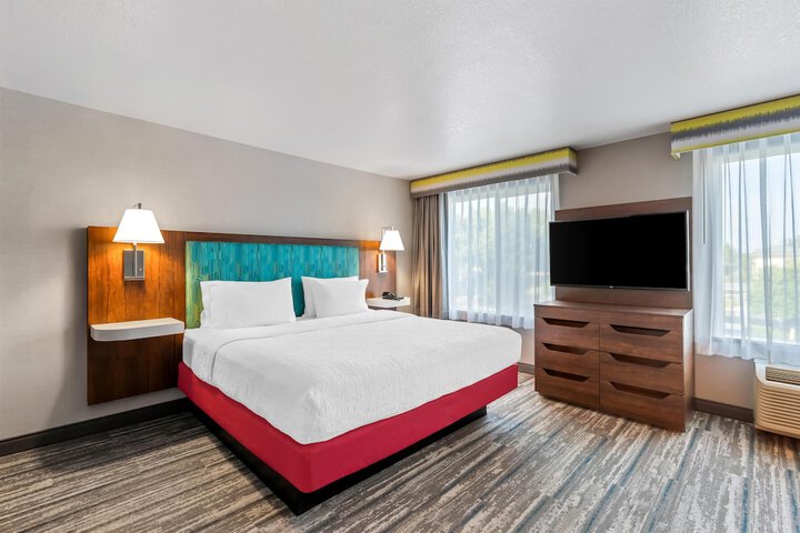 Hampton Inn & Suites Lathrop