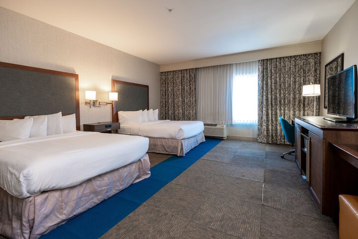 Room 22 of 28