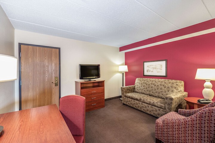 Room 7 of 30