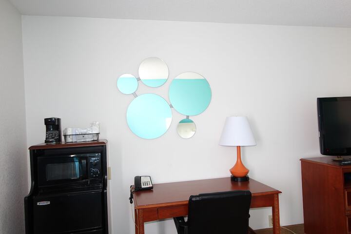 Room 9 of 22