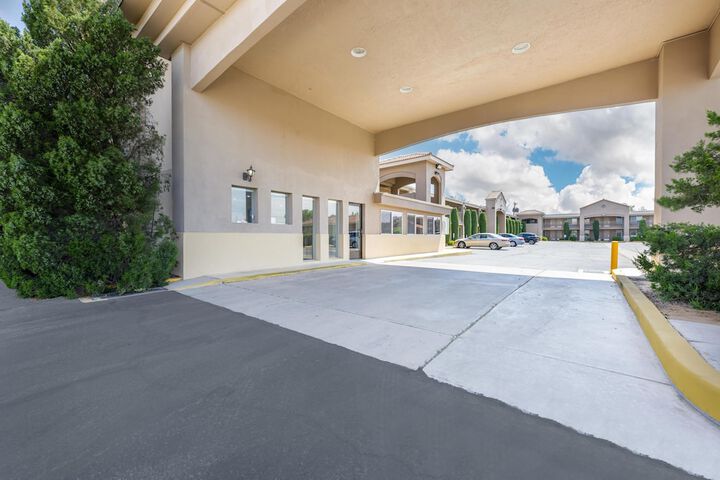Best Western El Rancho Palacio