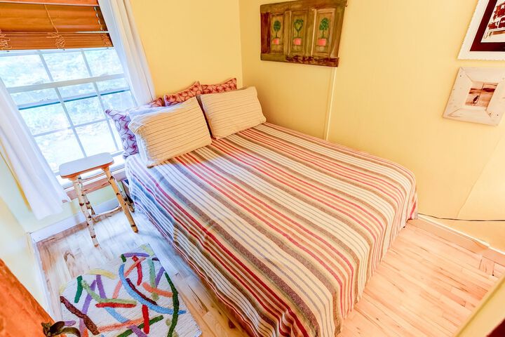 Room 17 of 54