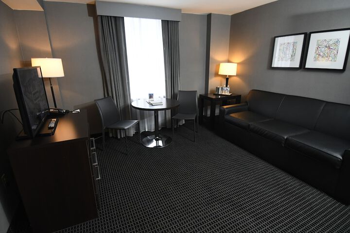 Lord Baltimore Hotel