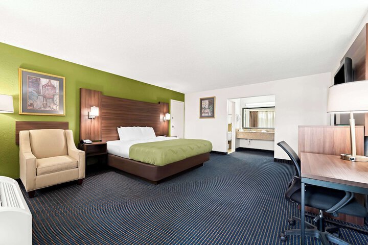 Room 25 of 55