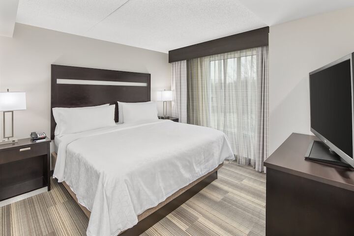 Holiday Inn Express & Suites Greenville-I-85 & Woodruff Rd by IHG