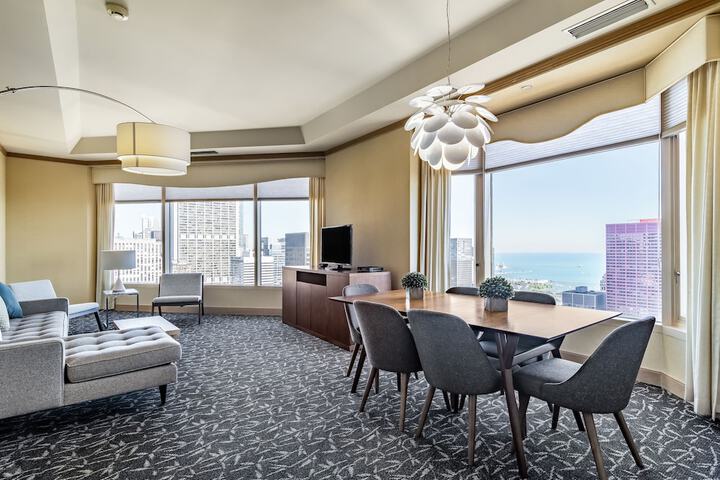 Room 34 of 67