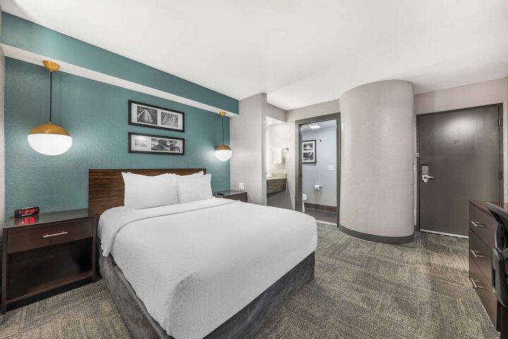 Sleep Inn Miami International Airport