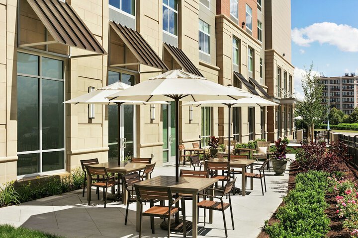 Terrace/Patio 36 of 37