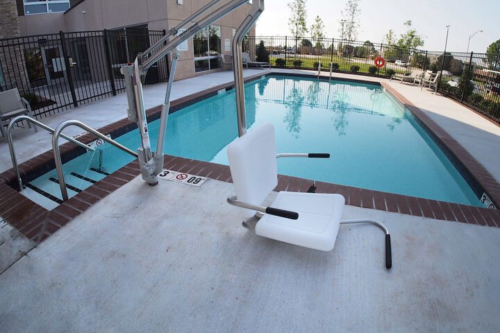 Pool 12 of 103