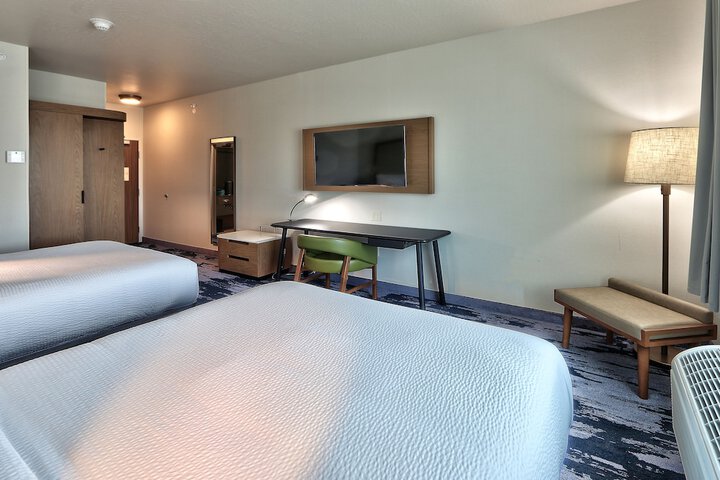 Room 25 of 35