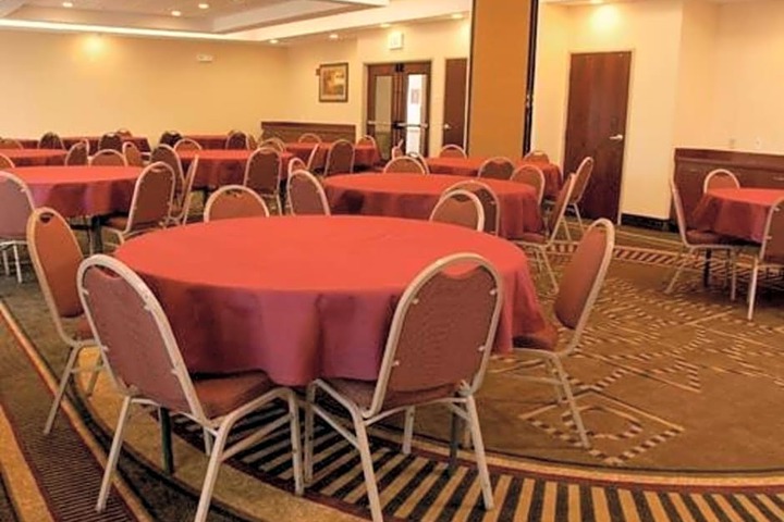 Comfort Inn & Suites Kent - University Area