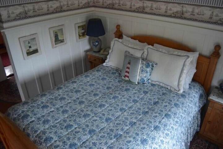 Room 25 of 64