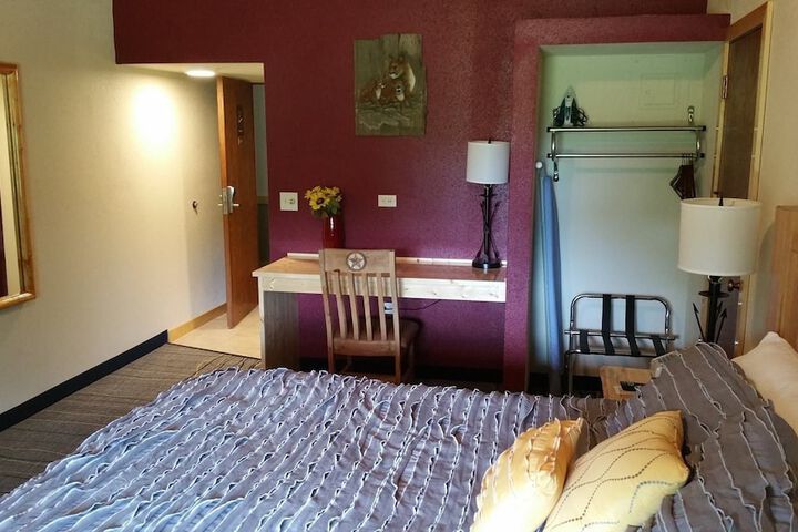 Room 48 of 98