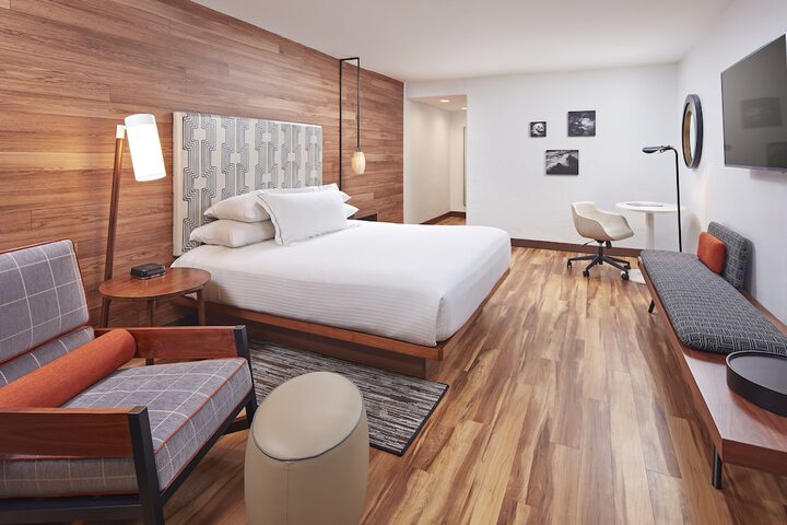 Room 31 of 63