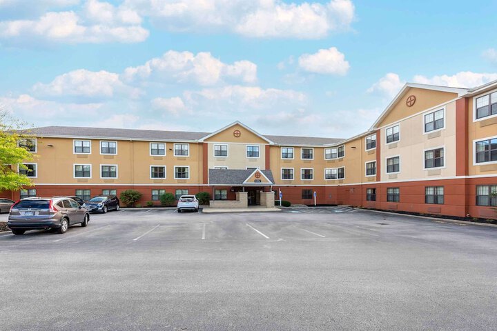 Hotel 3 of 29