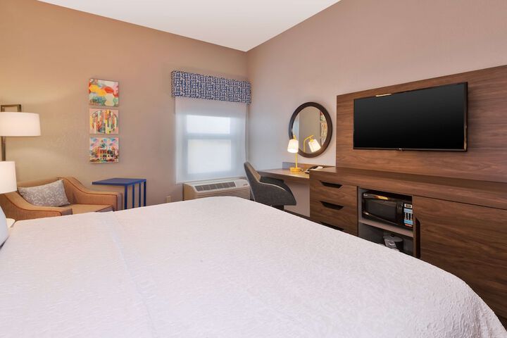 Room 18 of 24