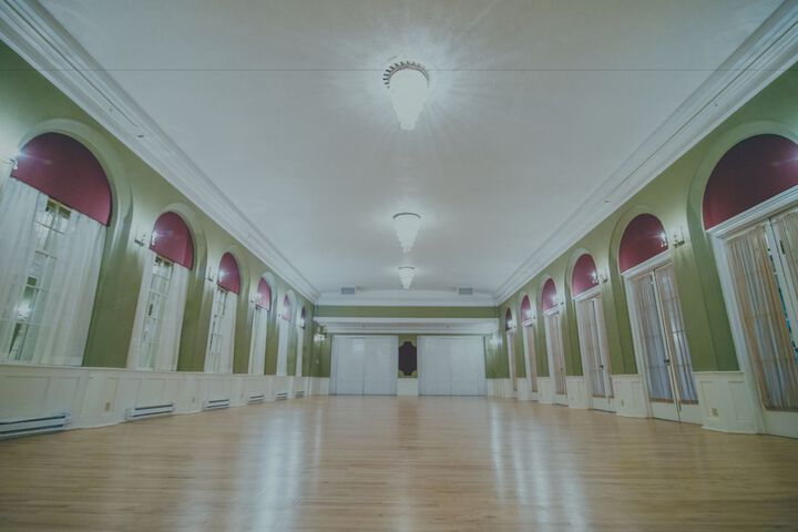 Room 25 of 48