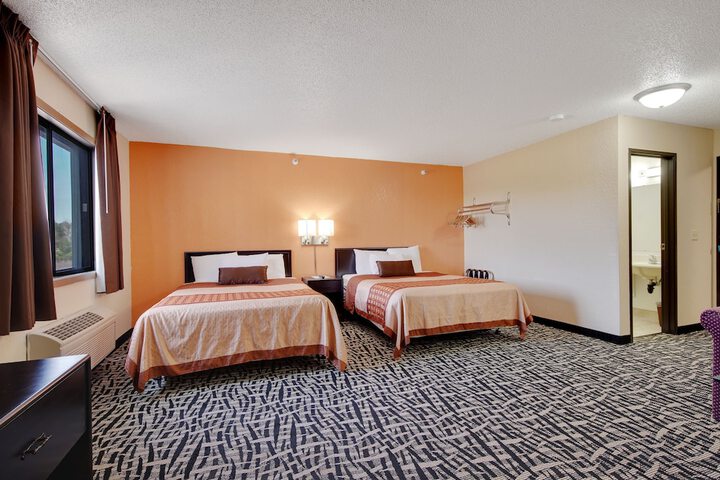 Room 14 of 23