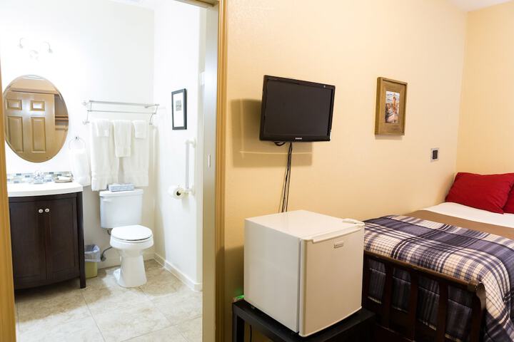 Room 45 of 94
