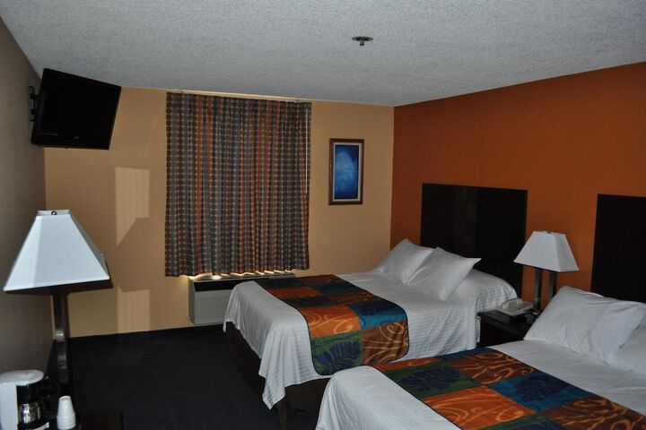 Room 20 of 28