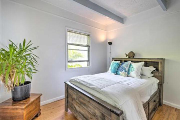 Beachfront Wading River Home with Deck and Grill