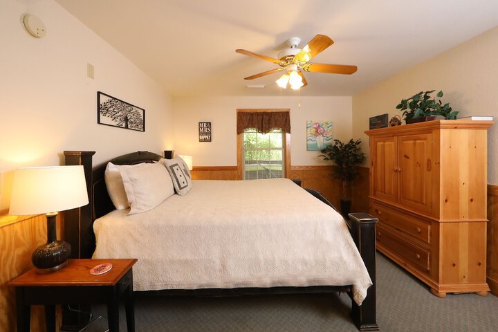 Room 40 of 94