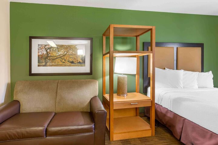 Room 19 of 42