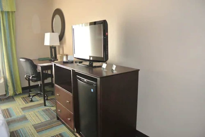 Room 10 of 49