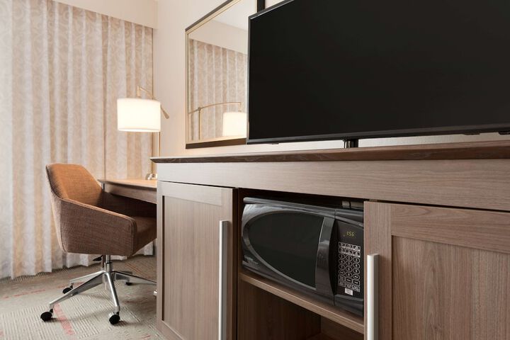 Room 22 of 28