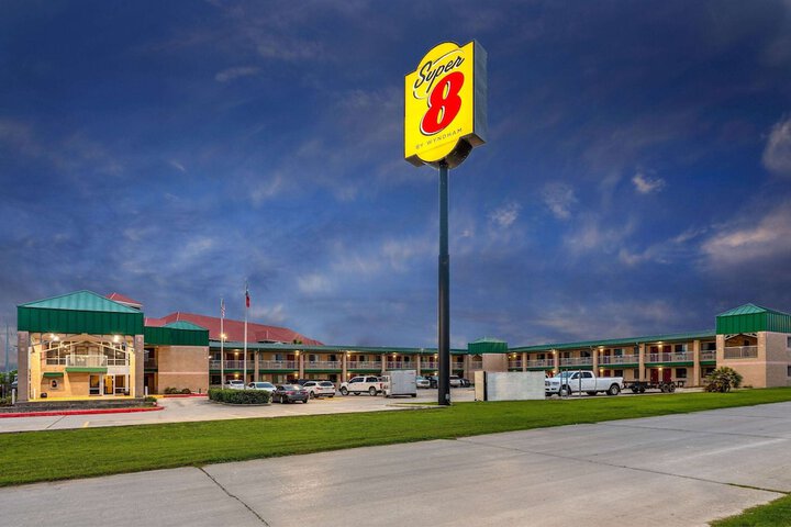 Hotel 2 of 29