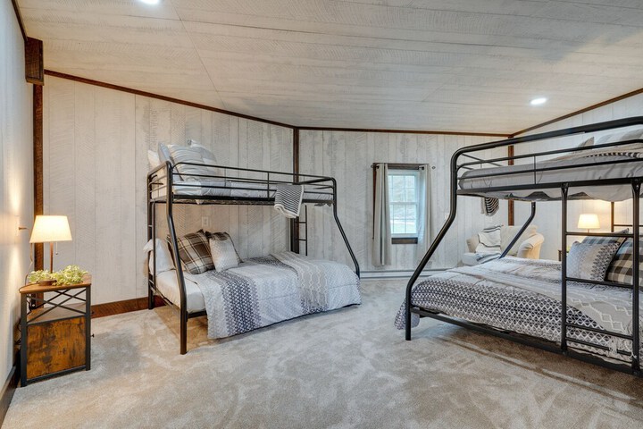 Sauna Spa & Stargazing: Coudersport Home!
