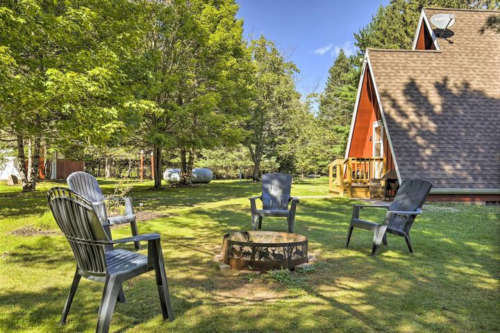 A-frame Cabin w / Private Boat Dock!