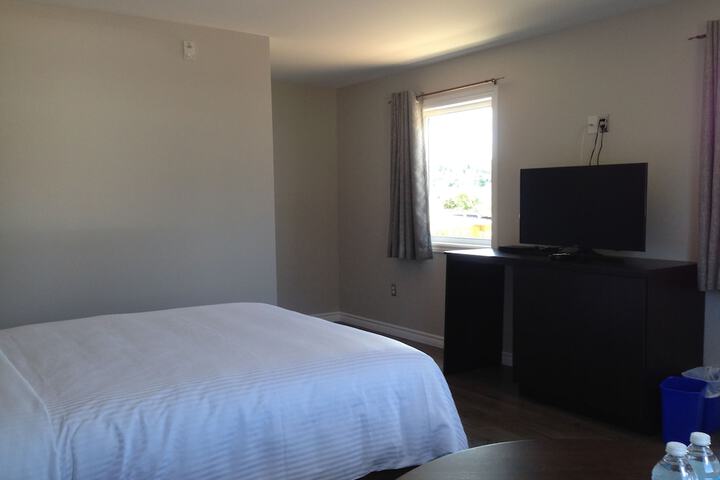 Room 11 of 26