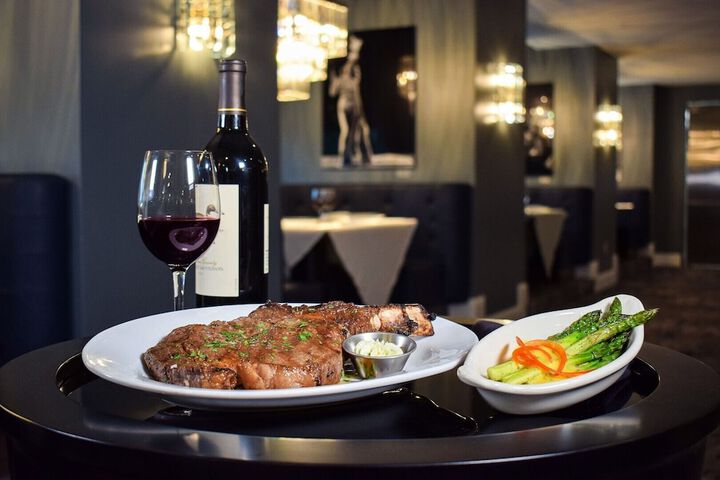 Dining 52 of 71