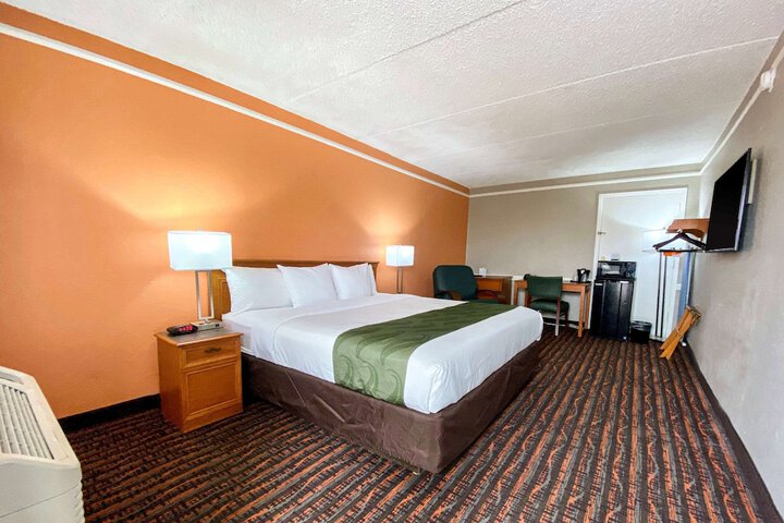 Room 15 of 20