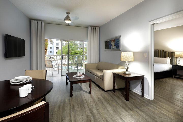 Room 106 of 184