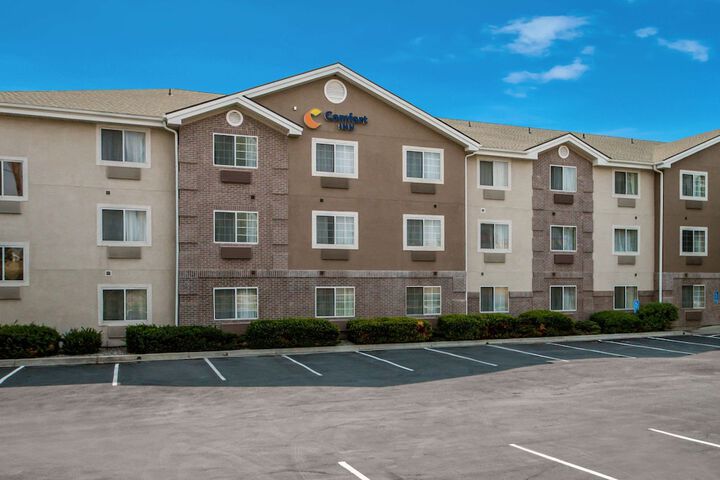 Hotel 7 of 38
