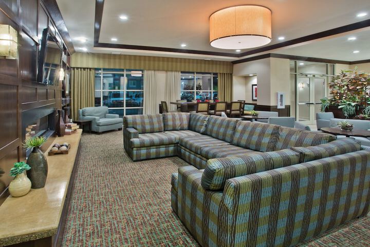 Hotel 6 of 74