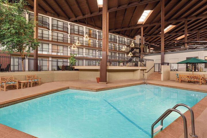 Pool 6 of 43